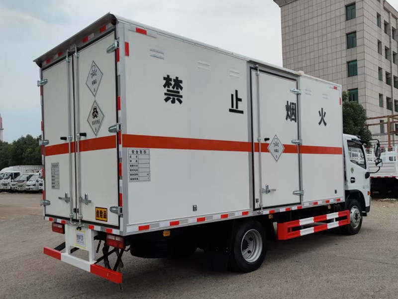 國六東多利卡D7毒性感染性廂式運(yùn)輸車