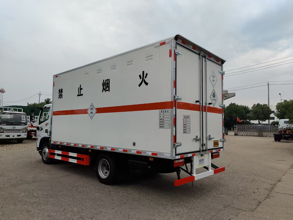 國六東多利卡D7毒性感染性廂式運(yùn)輸車