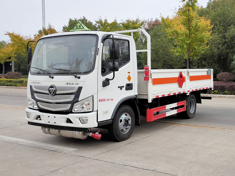 4.2米福田歐馬可(藍(lán)牌)國(guó)六氣瓶運(yùn)輸車