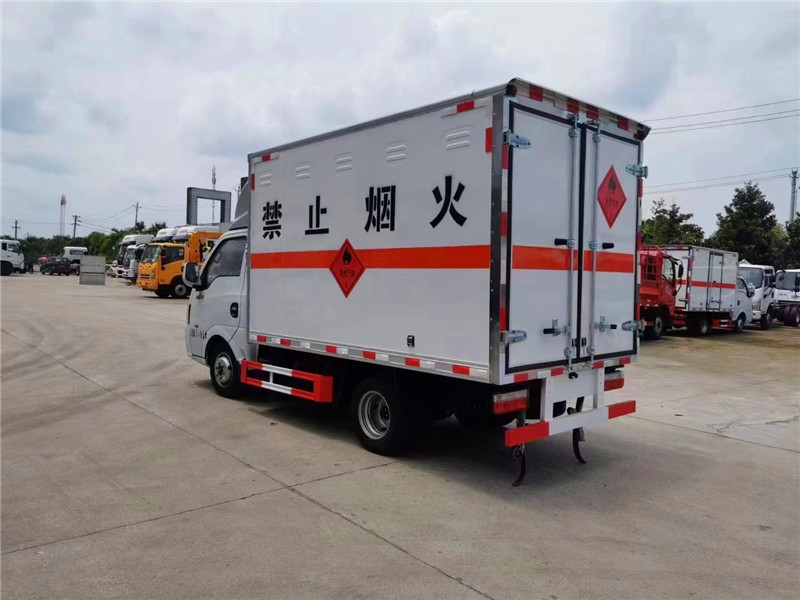 東風(fēng)途逸2.5/3.1米(藍(lán)牌汽油)國(guó)六